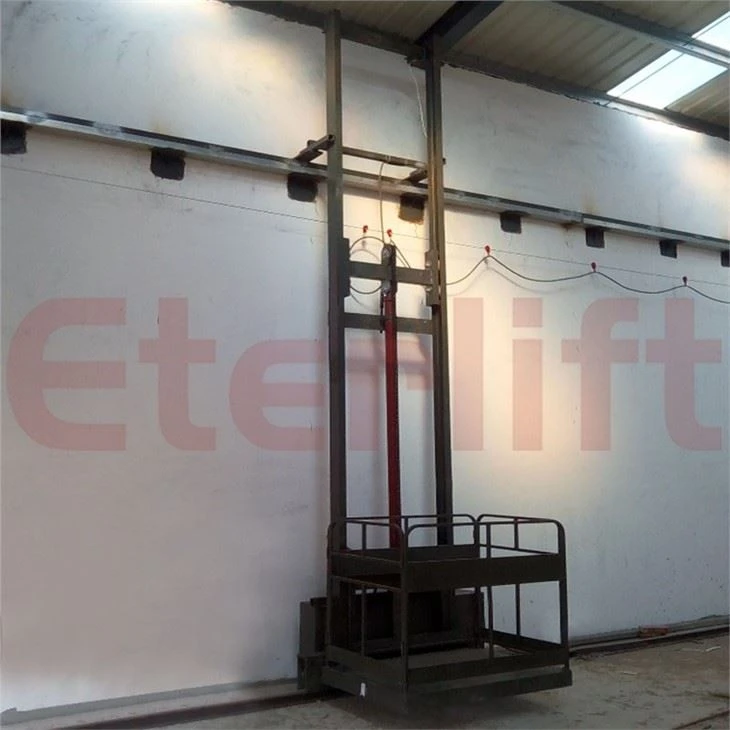 Cargo Lift Small